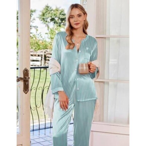 Ekouaer Women's 2-Piece Silk Satin PJs- Comfy Long Sleeve Sleep & Lounge Set XL - Picture 3 of 6